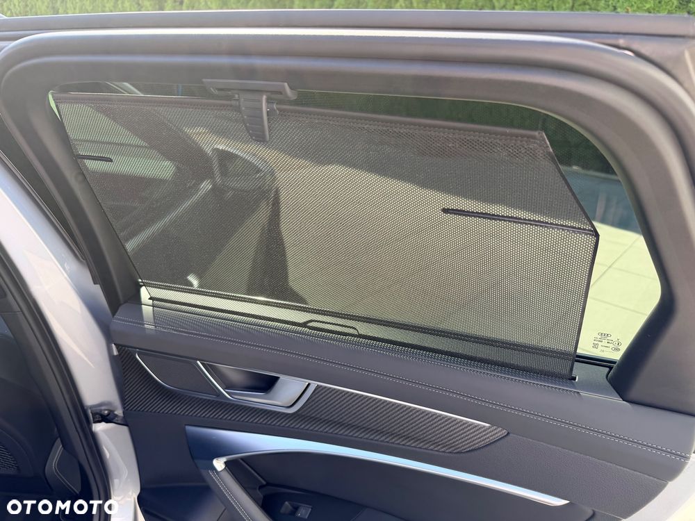 Audi A6 Avant 55 TFSI e quattro S tronic sport - 17