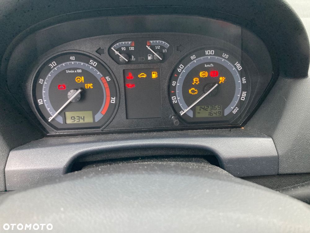 Skoda Fabia 1.2 HTP Style Edition - 5