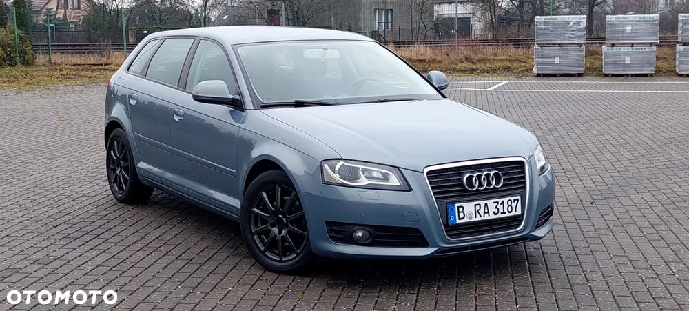 Audi A3 Sportback 2.0 TDI DPF Attraction - 9