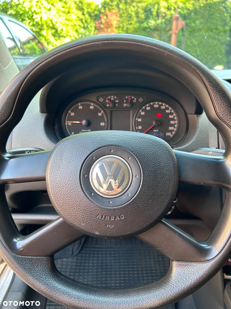 Volkswagen Polo - 12