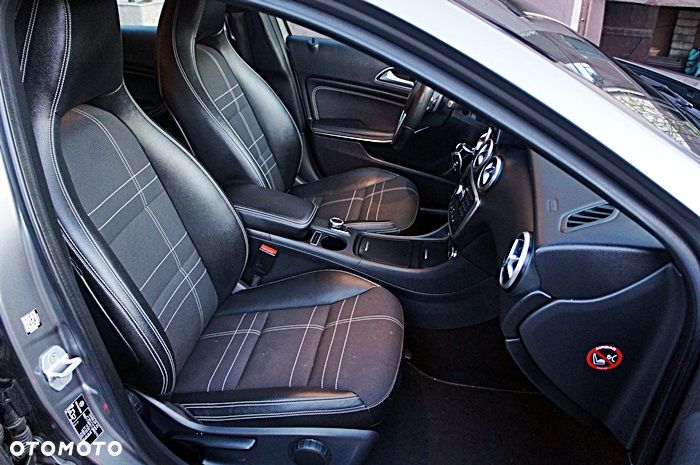 Mercedes-Benz Klasa A 180 (BlueEFFICIENCY) 7G-DCT Style - 18