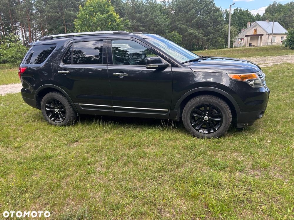 Ford Explorer - 18