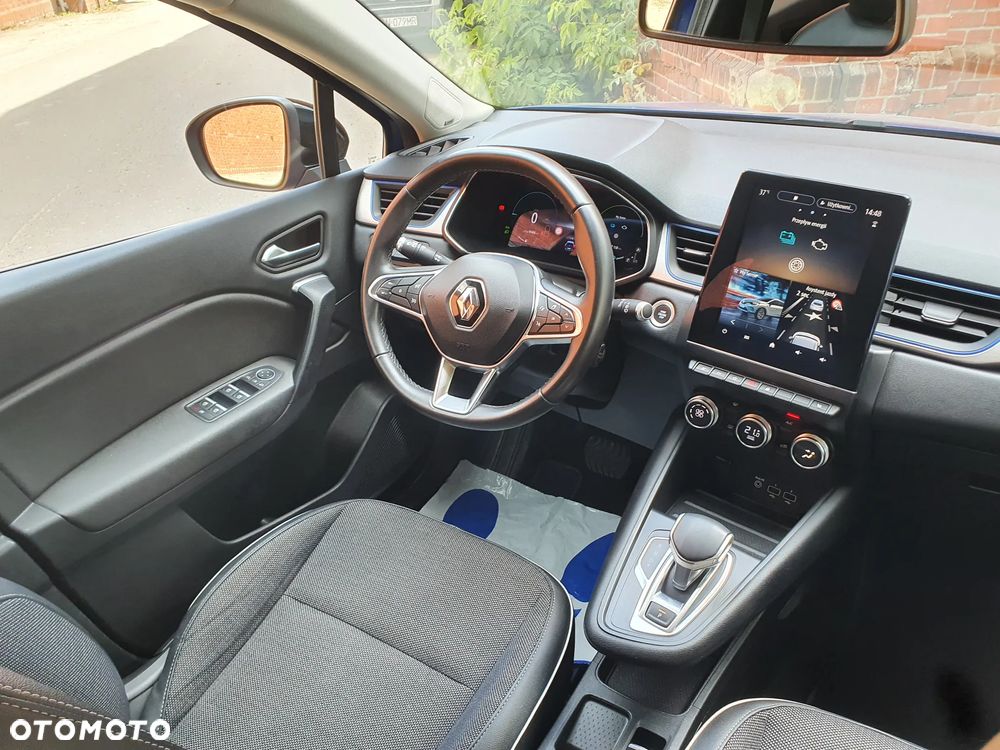 Renault Captur E-TECH 160 E-Tech engineered - 11
