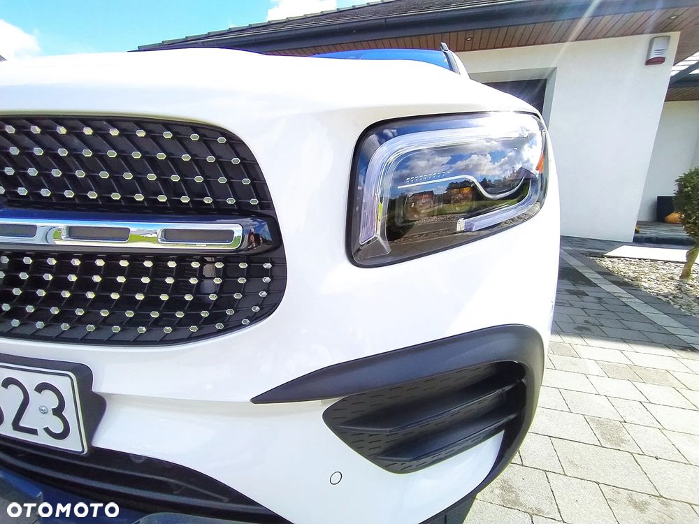 Mercedes-Benz GLB 250 4-Matic AMG Line 8G-DCT - 6