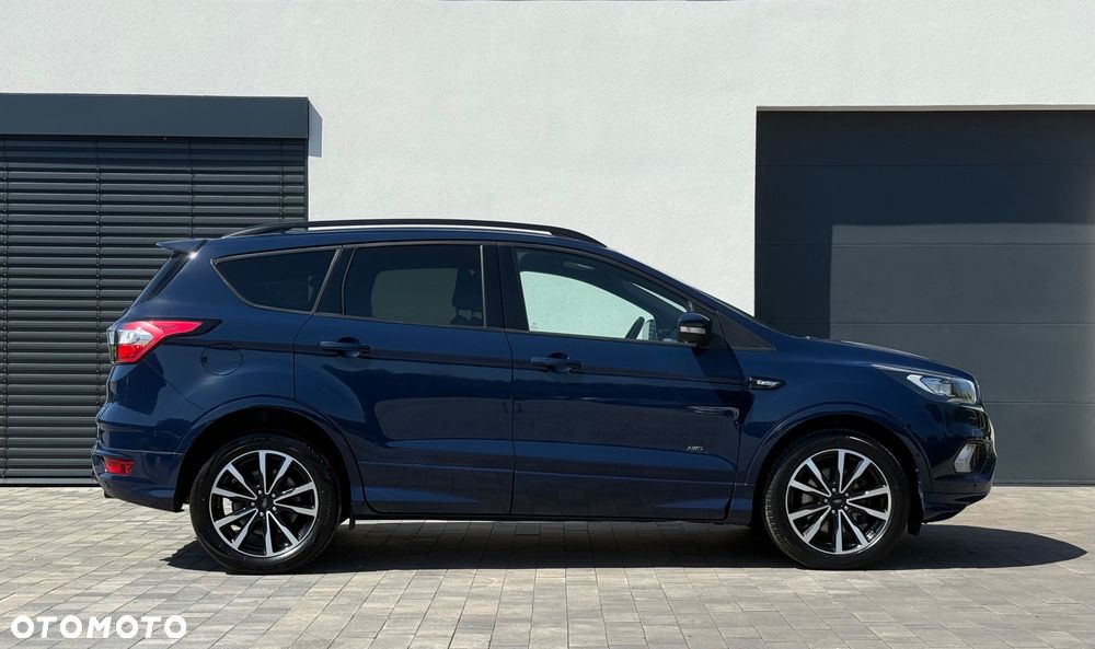 Ford Kuga 2.0 TDCi 4x4 ST-Line - 3