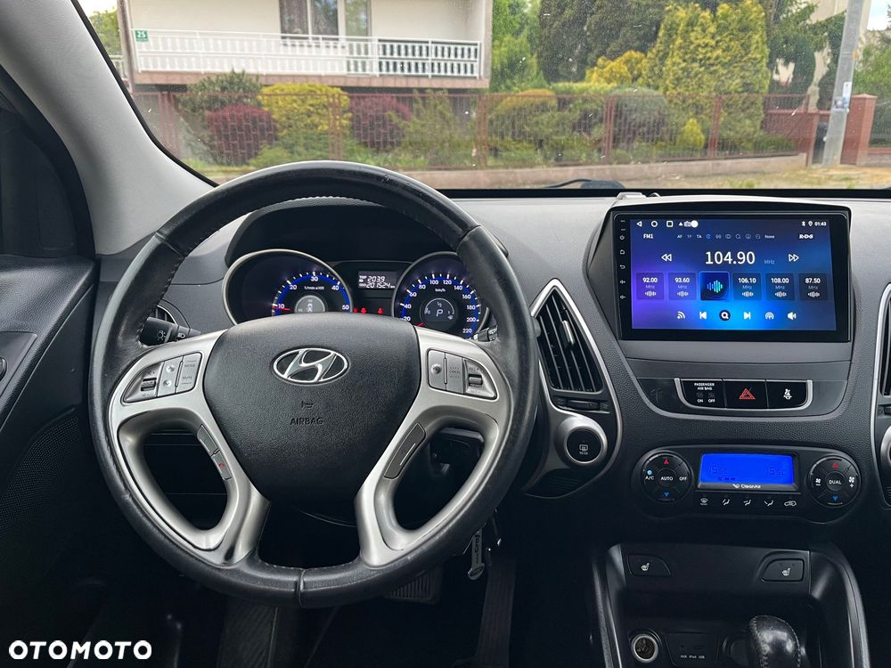 Hyundai ix35 2.0 CRDi 4WD Automatik Premium - 11