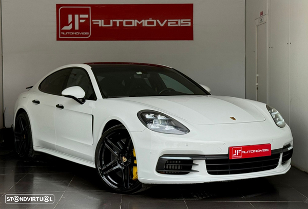 Porsche Panamera 4 S