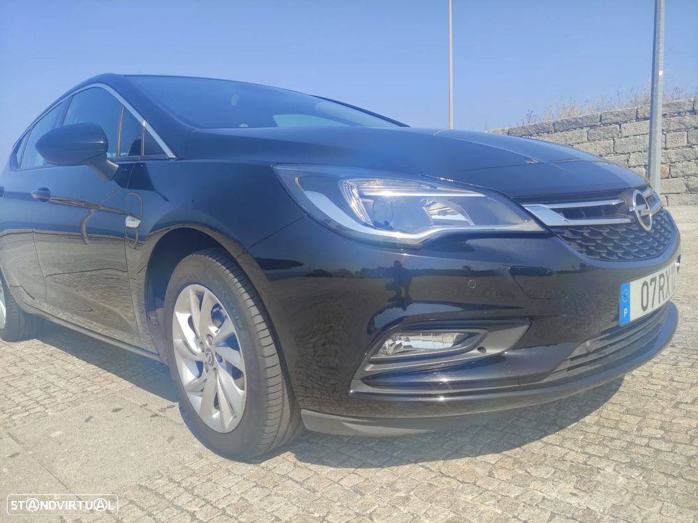 Opel Astra 1.4 T Innovation S/S - 4
