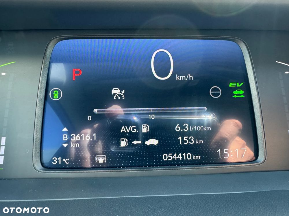 Honda Jazz 1.5 i-MMD Executive Crosstar - 24