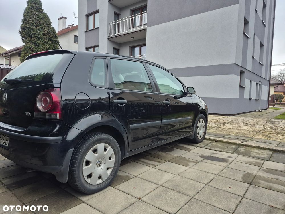 Volkswagen Polo 1.4 TDI Comfortline - 3
