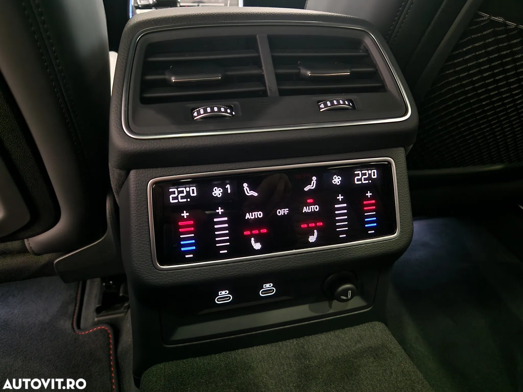 Audi RS6 Avant Performance TFSI quattro Tiptronic MHEV - 33