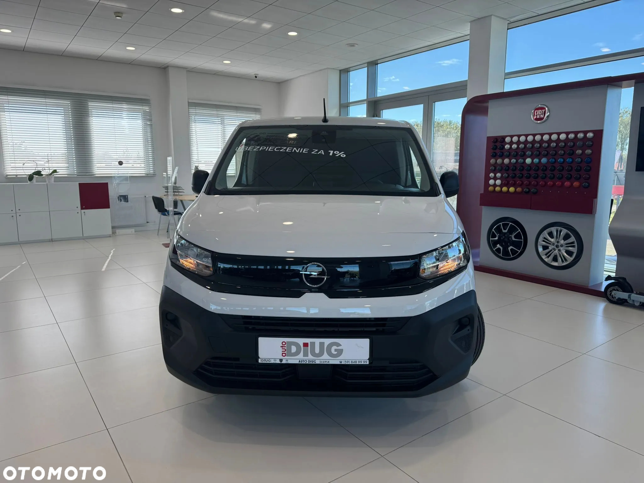 Opel Combo Cargo L1 1000kg 1.5diesel 102km MT6 2025r - 2