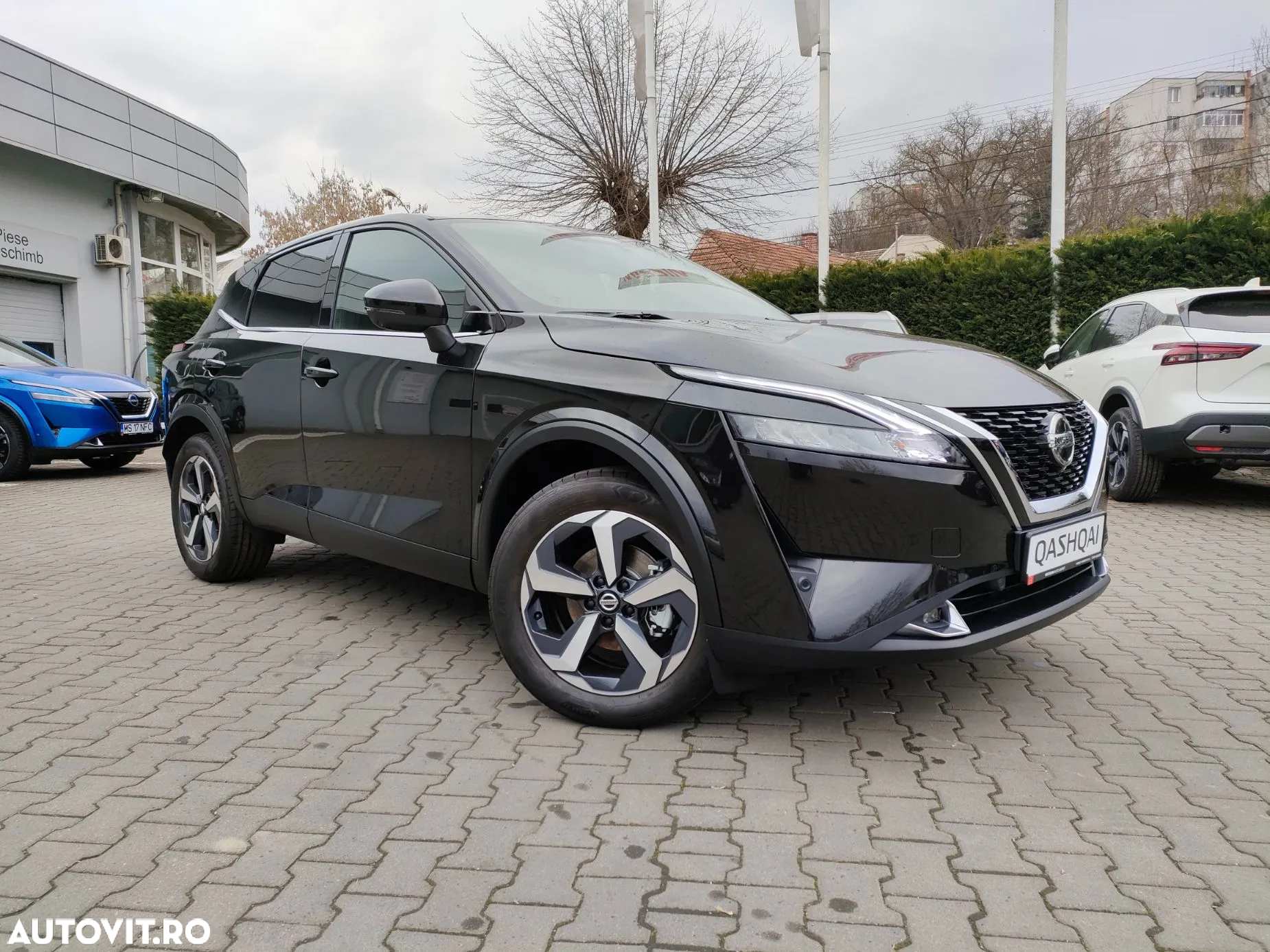 Nissan Qashqai 1.3 l Mild-Hybrid N-Connecta - 3