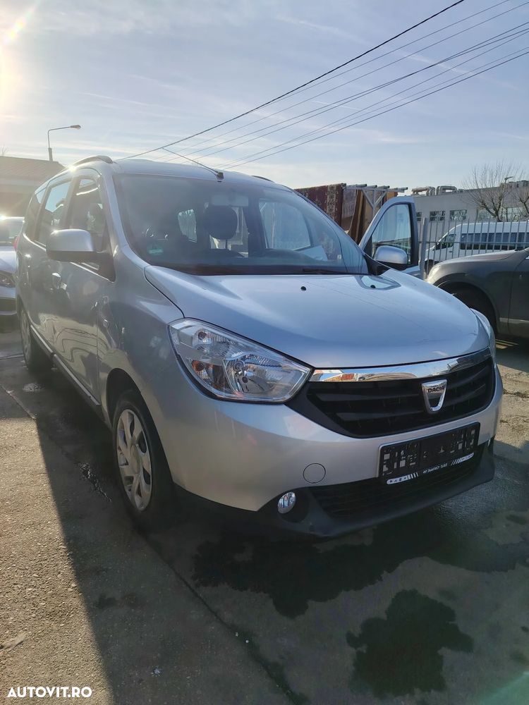 Dacia Lodgy TCe 115 Stepway - 2