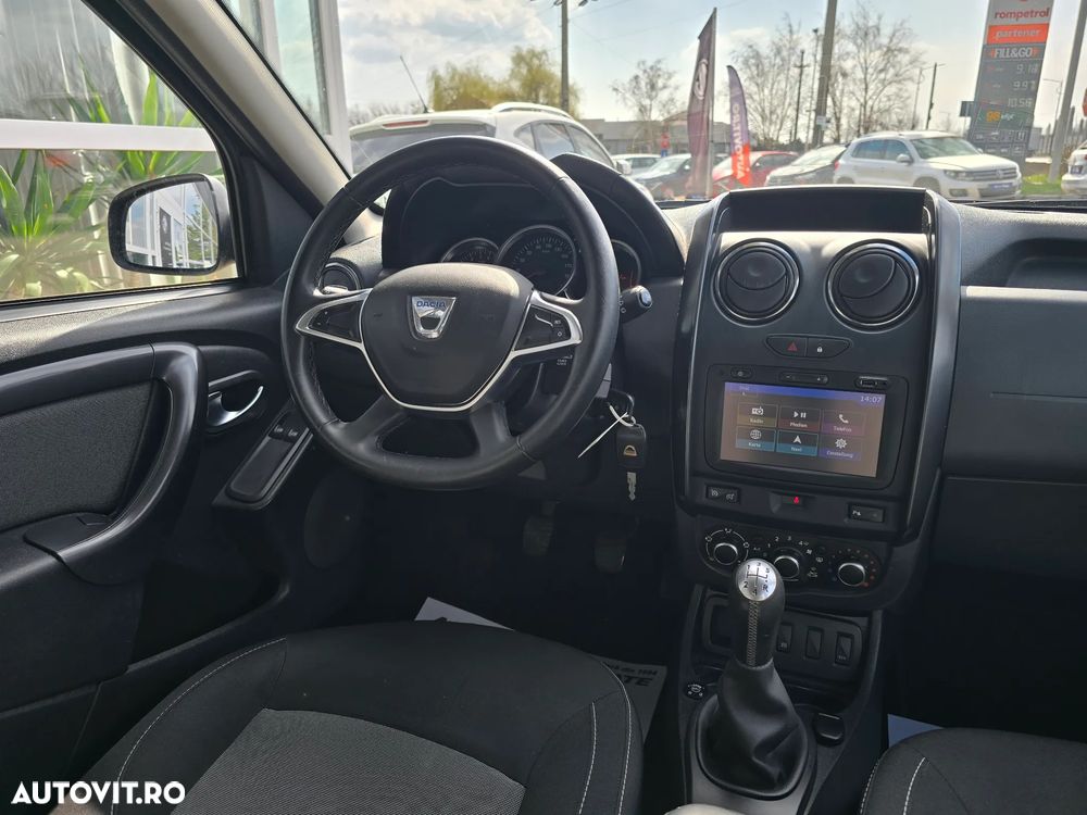 Dacia Duster 1.6 SCe Prestige jante 16" - 19