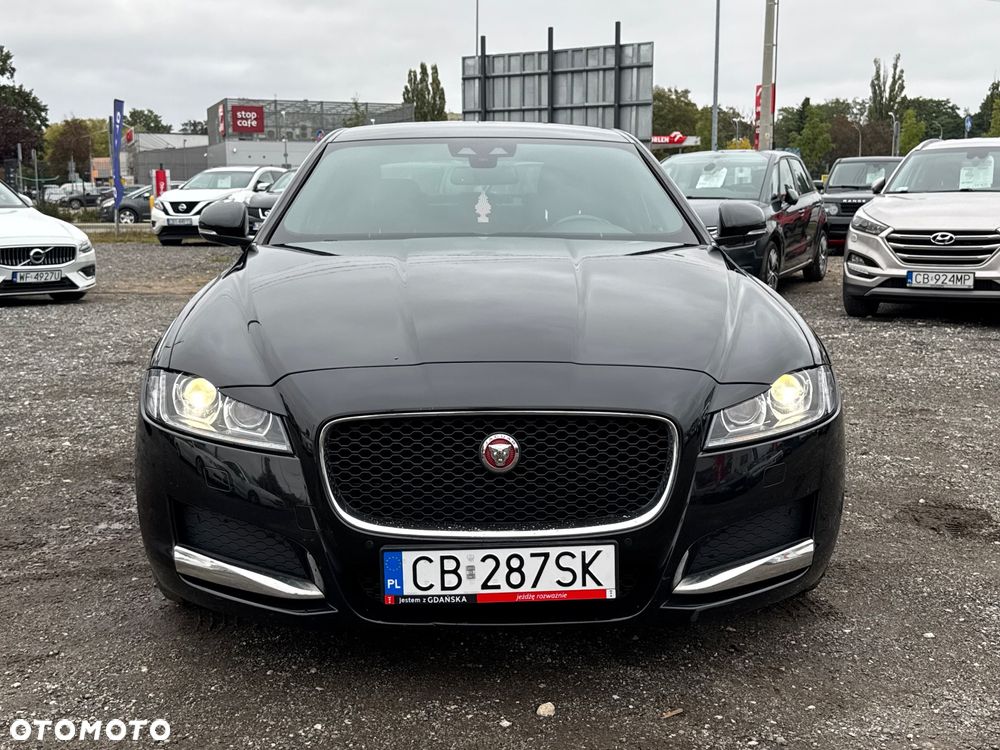 Jaguar XF 2.0 i4D Pure - 15