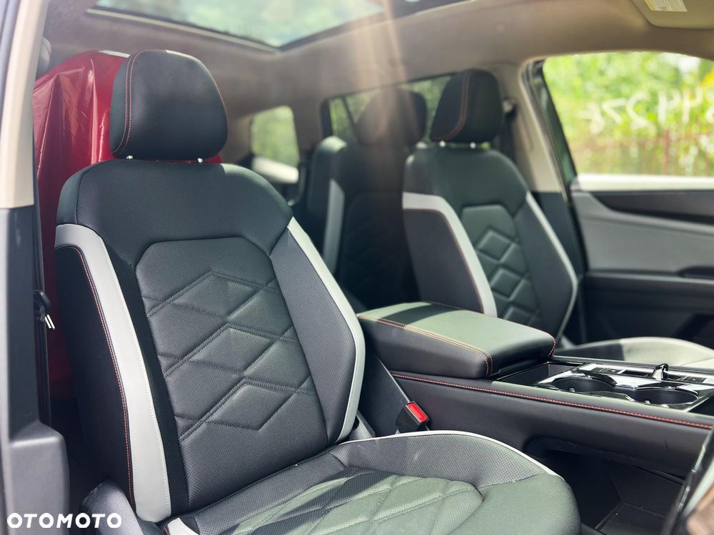 Volkswagen Atlas - 12