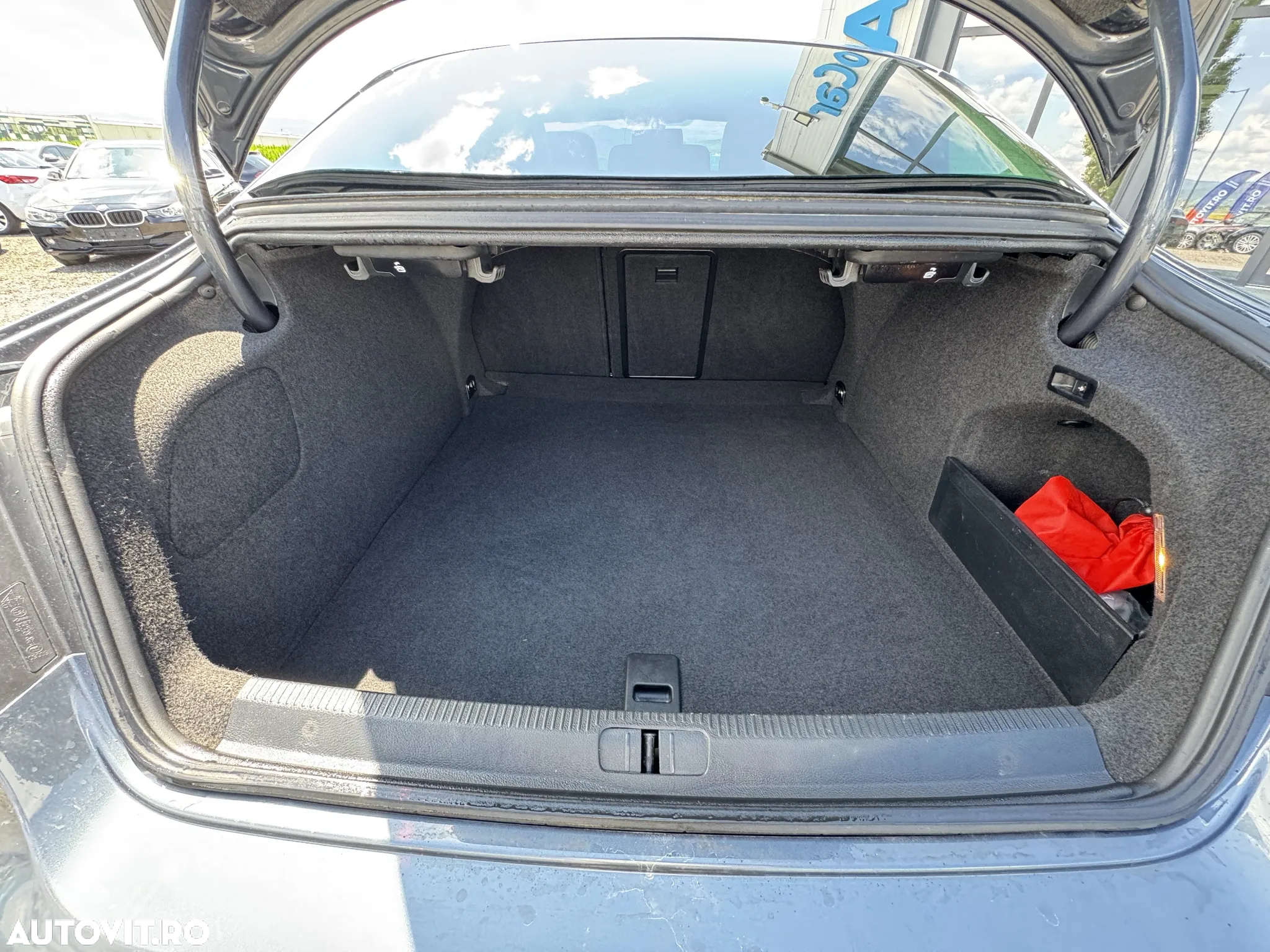 Volkswagen Passat CC 2.0 TDI BlueMotion Technology DSG - 19