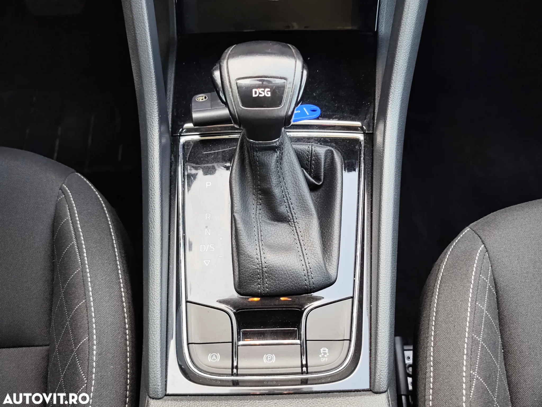 Skoda Karoq 1.6 TDI DSG Ambition - 20