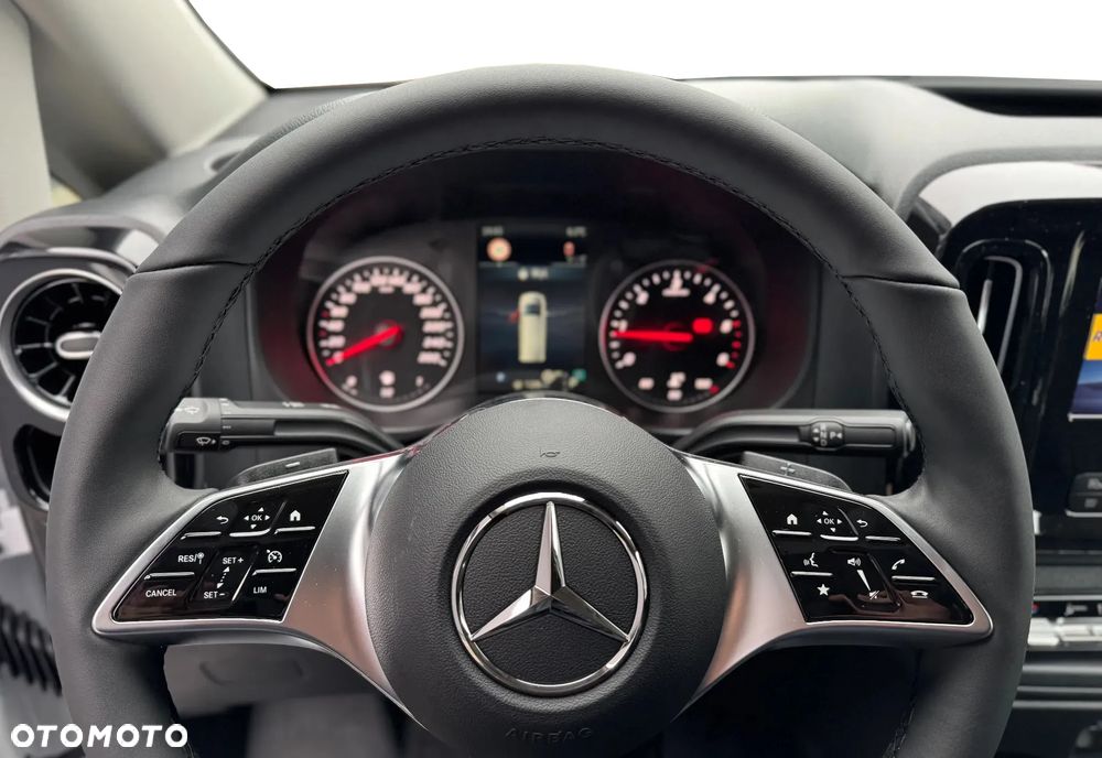 Mercedes-Benz Vito 116 CDI Furgon PRO długi 163KM 9G-TRONIC RWD - 10