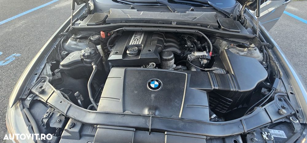 BMW Seria 3 316i - 10