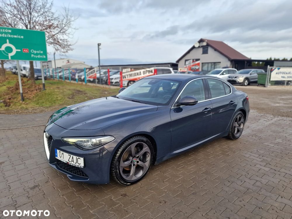 Alfa Romeo Giulia 2.2 D Turbo Super - 1