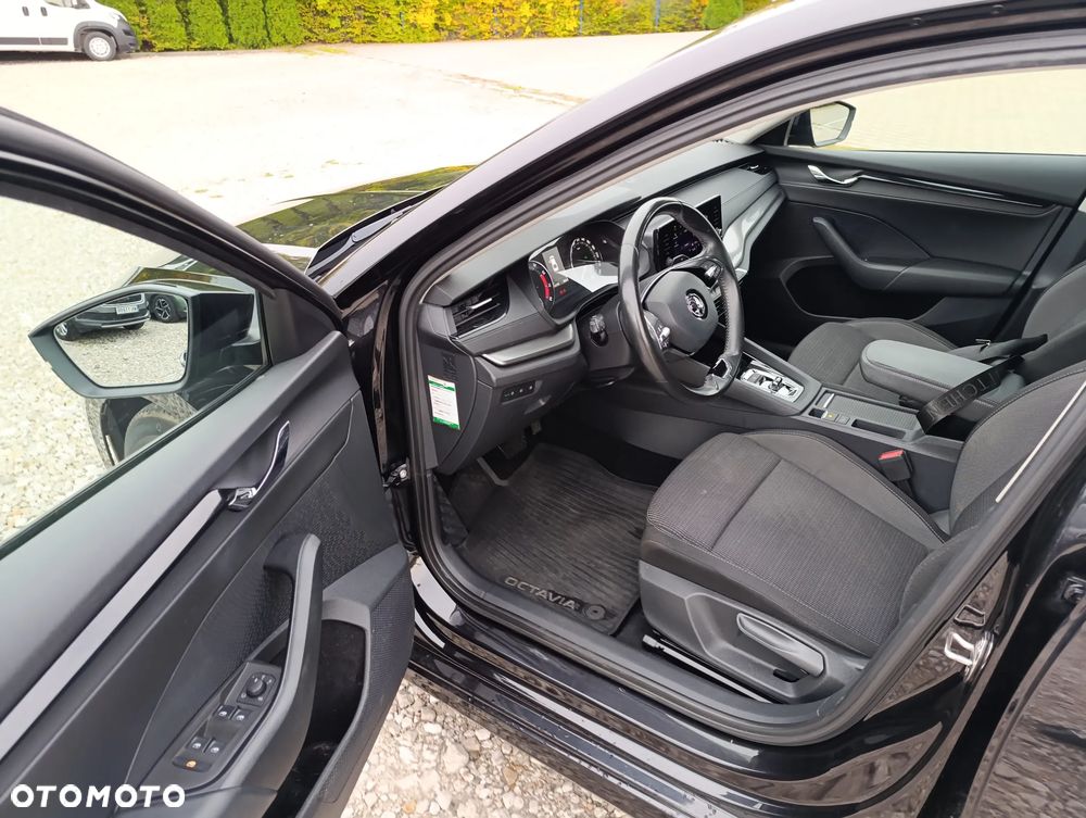 Skoda Octavia 1.0 TSI e-Tec Ambition DSG - 17