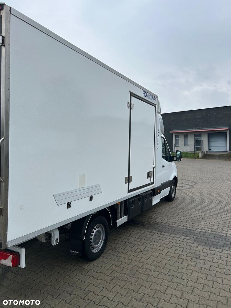 Mercedes-Benz Sprinter - 7