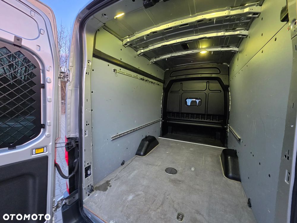 Ford Transit - 17