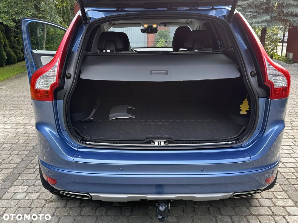Volvo XC 60 D4 AWD Summum - 10