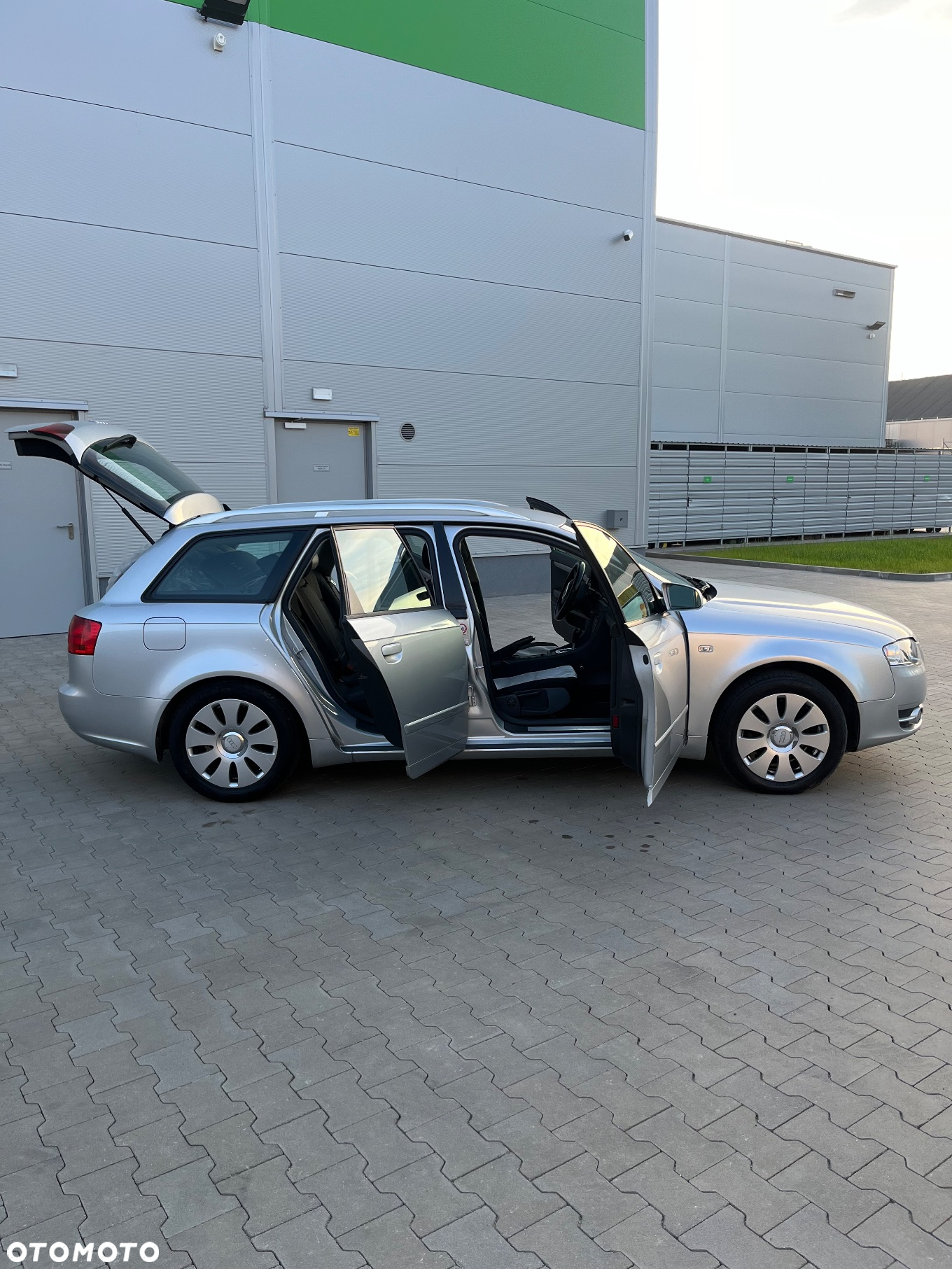 Audi A4 Avant 2.0 TDI Multitronic - 11