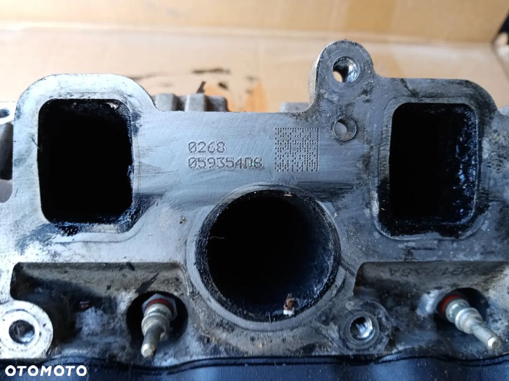 Głowica silnika prawa kompletna wałki Audi Q5 3.0 TDI CTB 059354DS - 7
