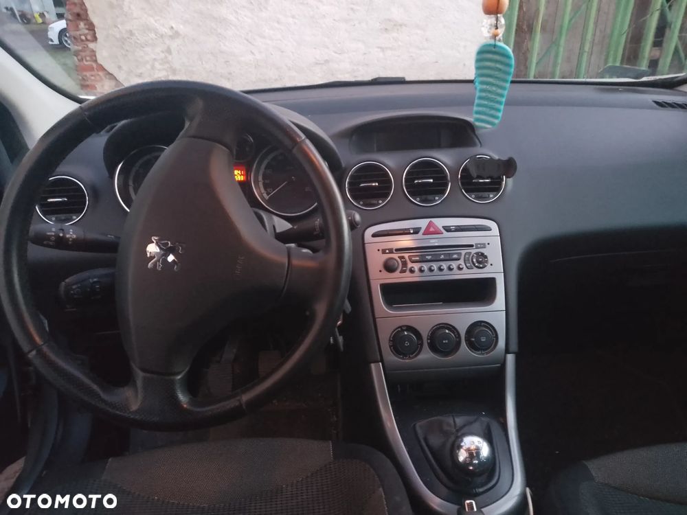 Peugeot 308 - 4