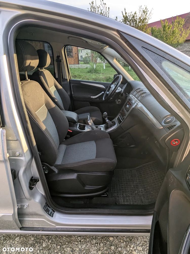 Ford S-Max 2.0 TDCi Silver X - 13