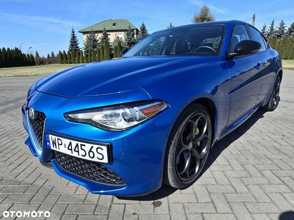 Alfa Romeo Giulia - 7