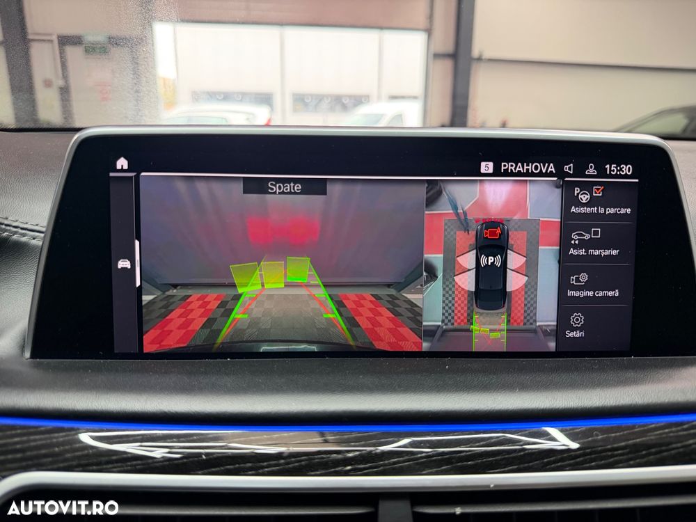 BMW Seria 7 740Li xDrive - 29