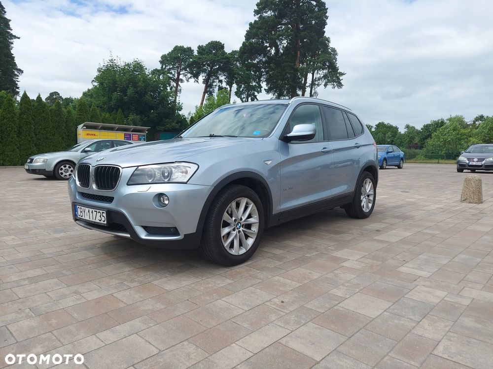 BMW X3 xDrive20i Advantage - 1