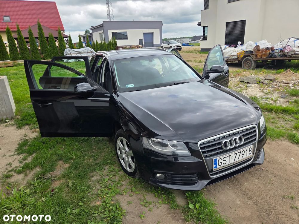 Audi A4 Avant 2.0 TDI - 13