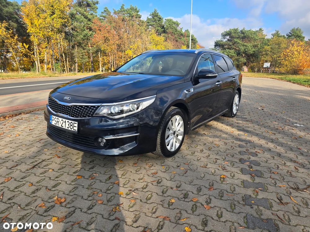 Kia Optima - 16