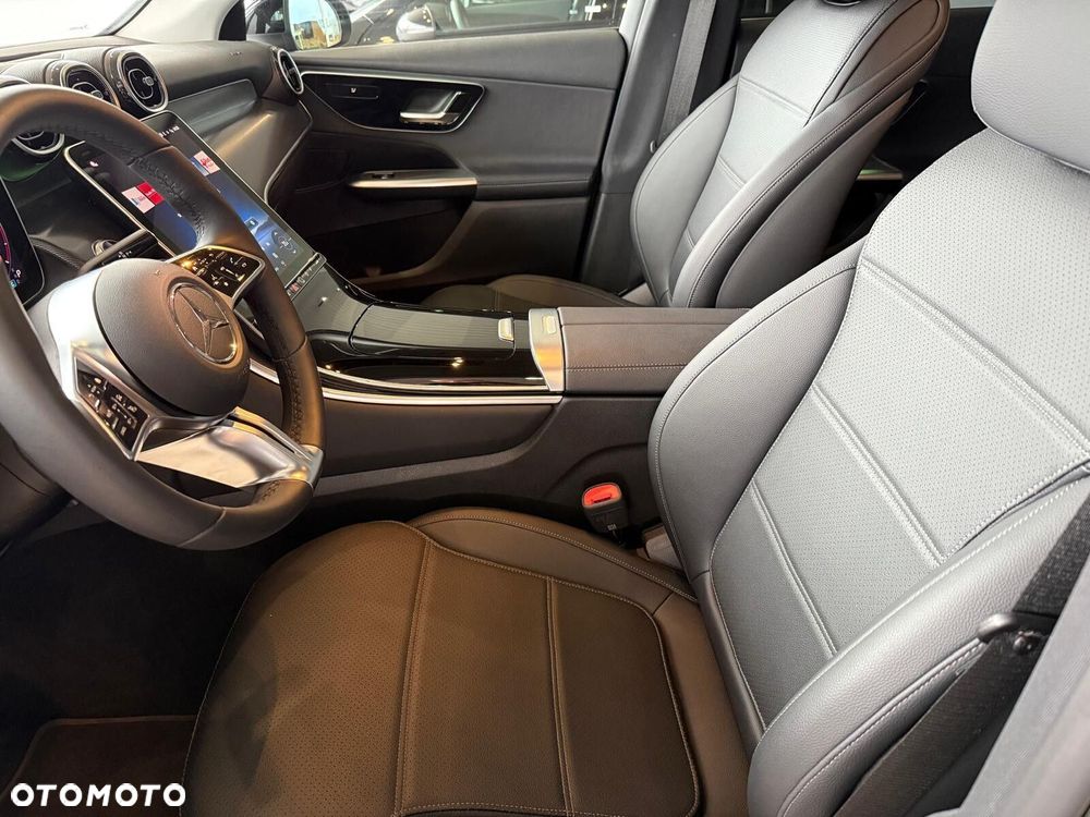 Mercedes-Benz GLC - 9