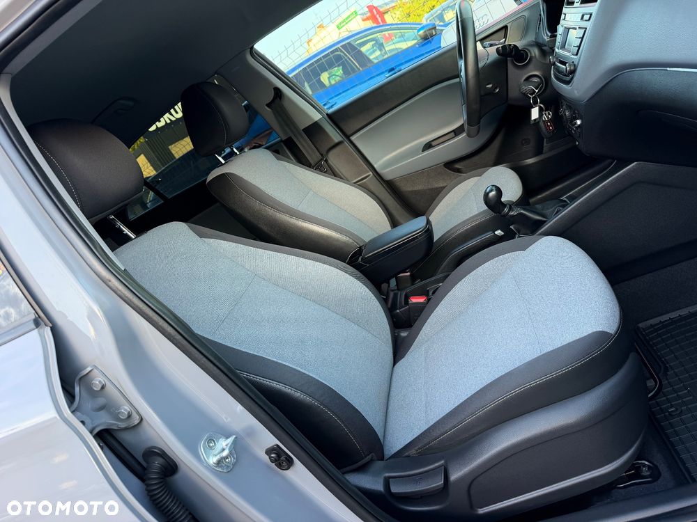 Hyundai i20 1.2 BlueDrive Fresh - 31
