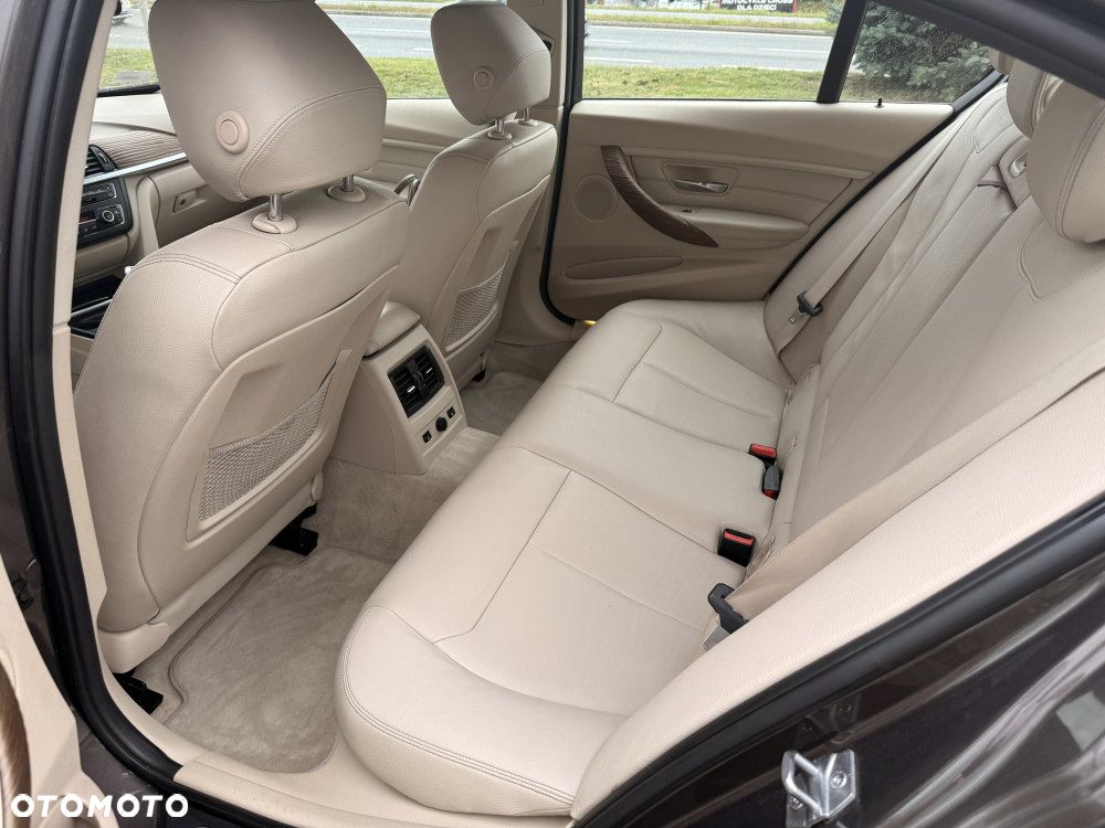 BMW Seria 3 - 9