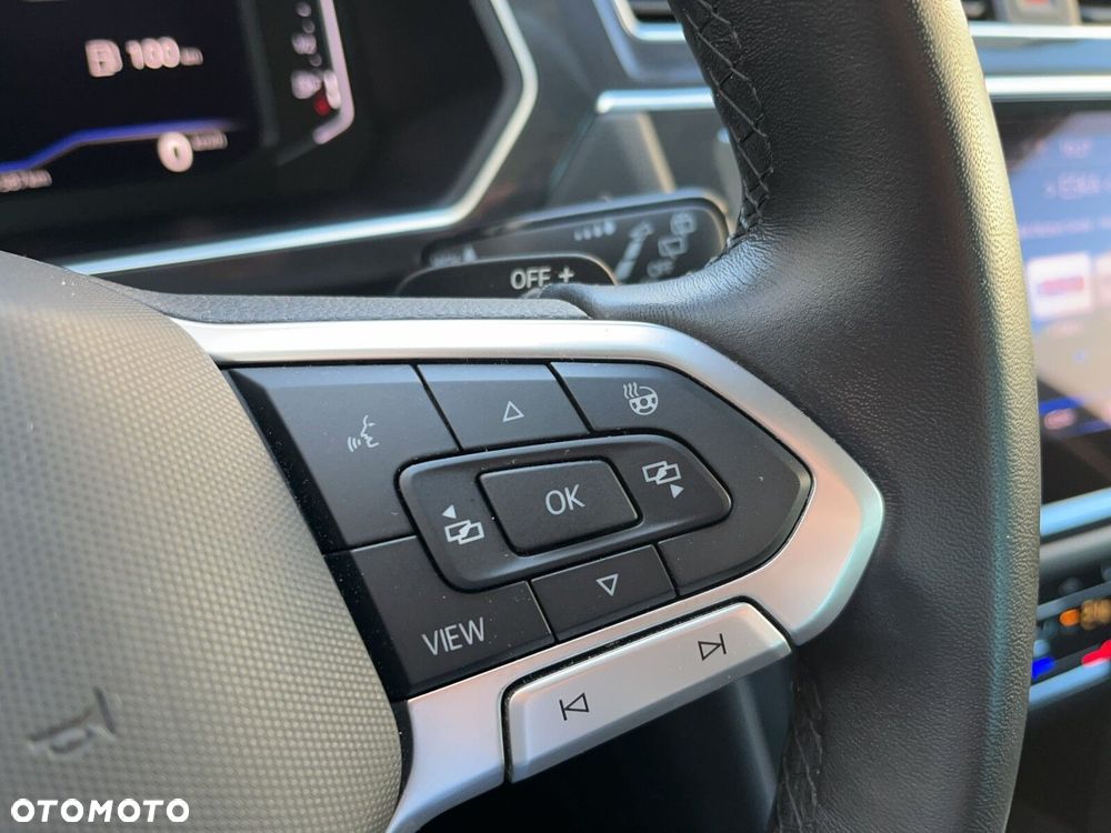 Volkswagen Tiguan - 36