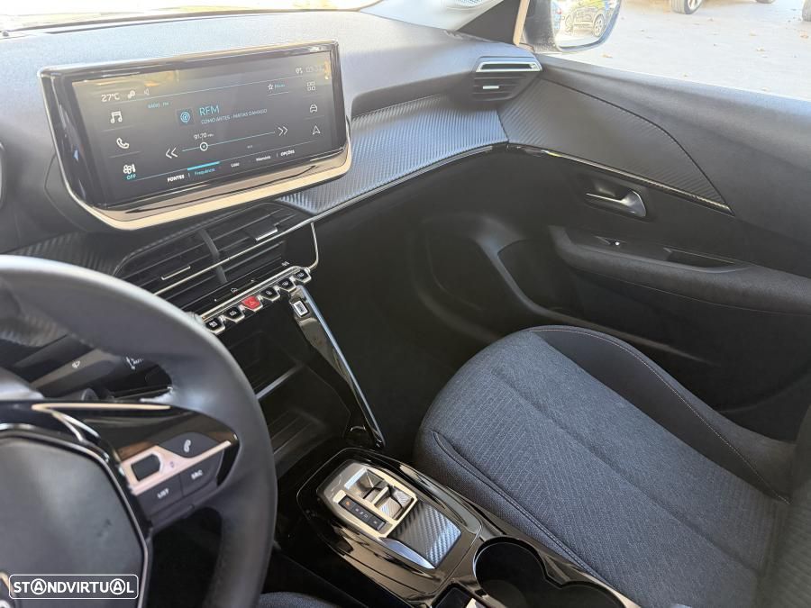 Peugeot e-208 50 kWh Style - 11