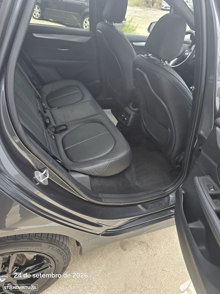 BMW 225xe Active Tourer - 31