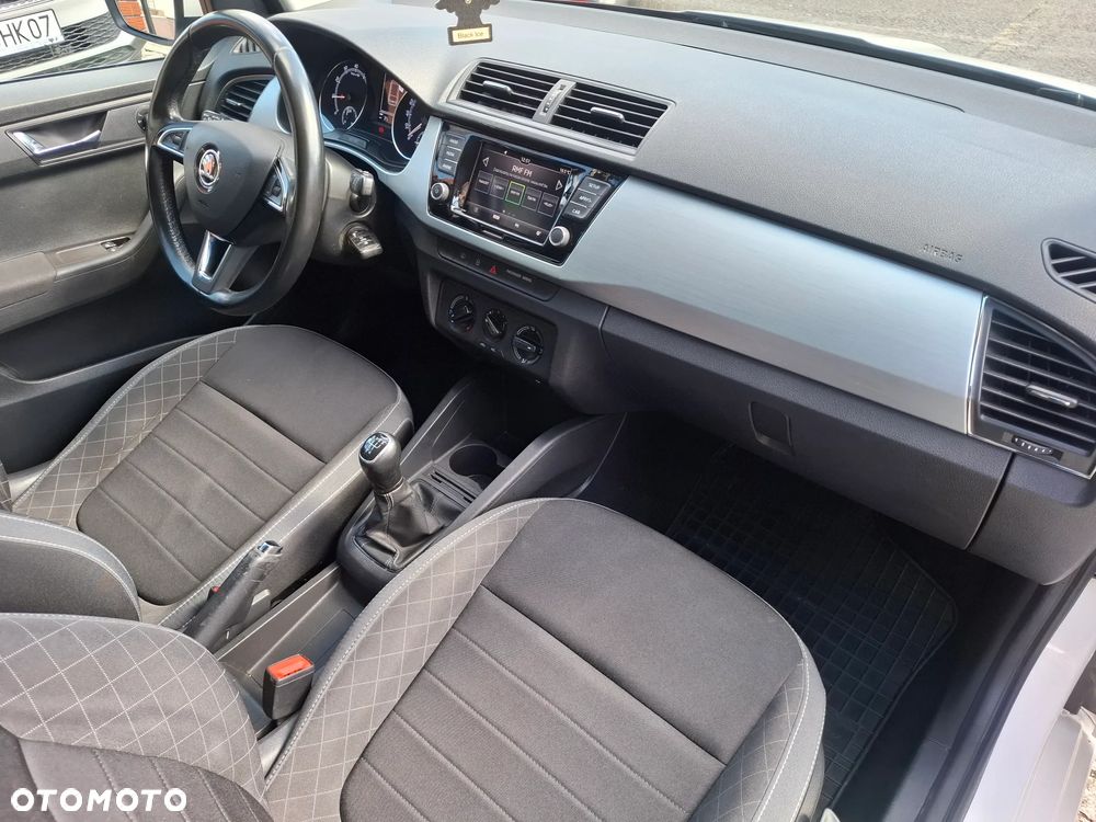 Skoda Fabia 1.0 TSI Ambition - 22