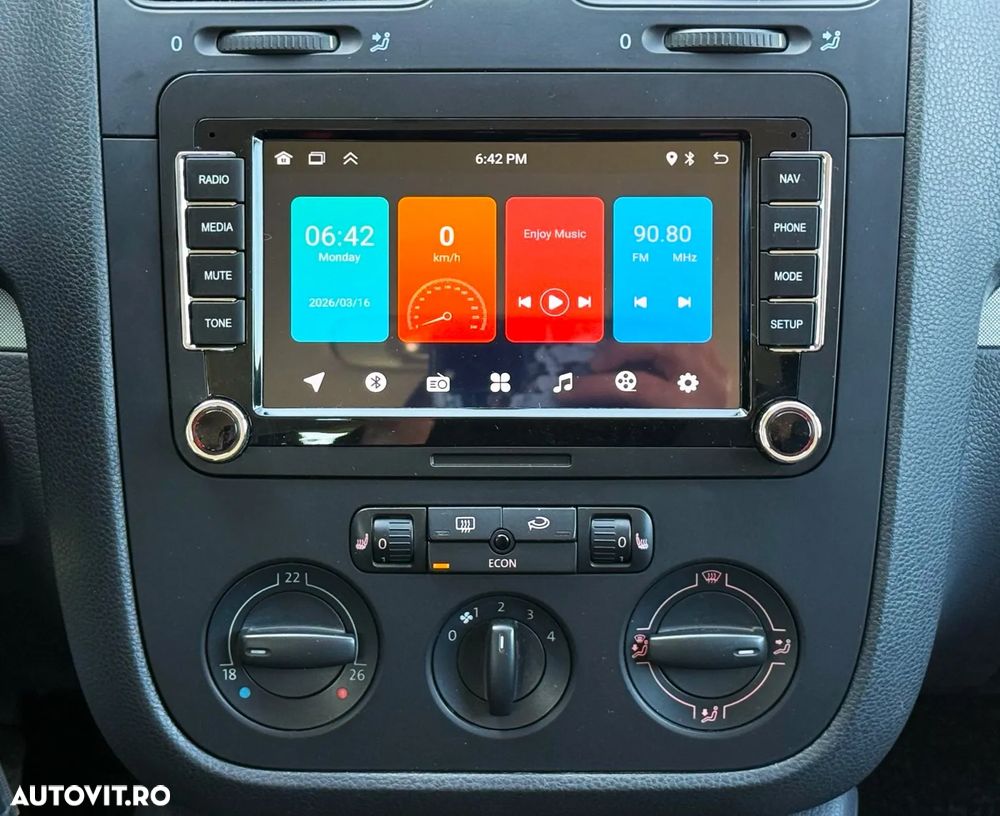 Volkswagen Golf 1.9 TDI DPF United BlueMotion - 8