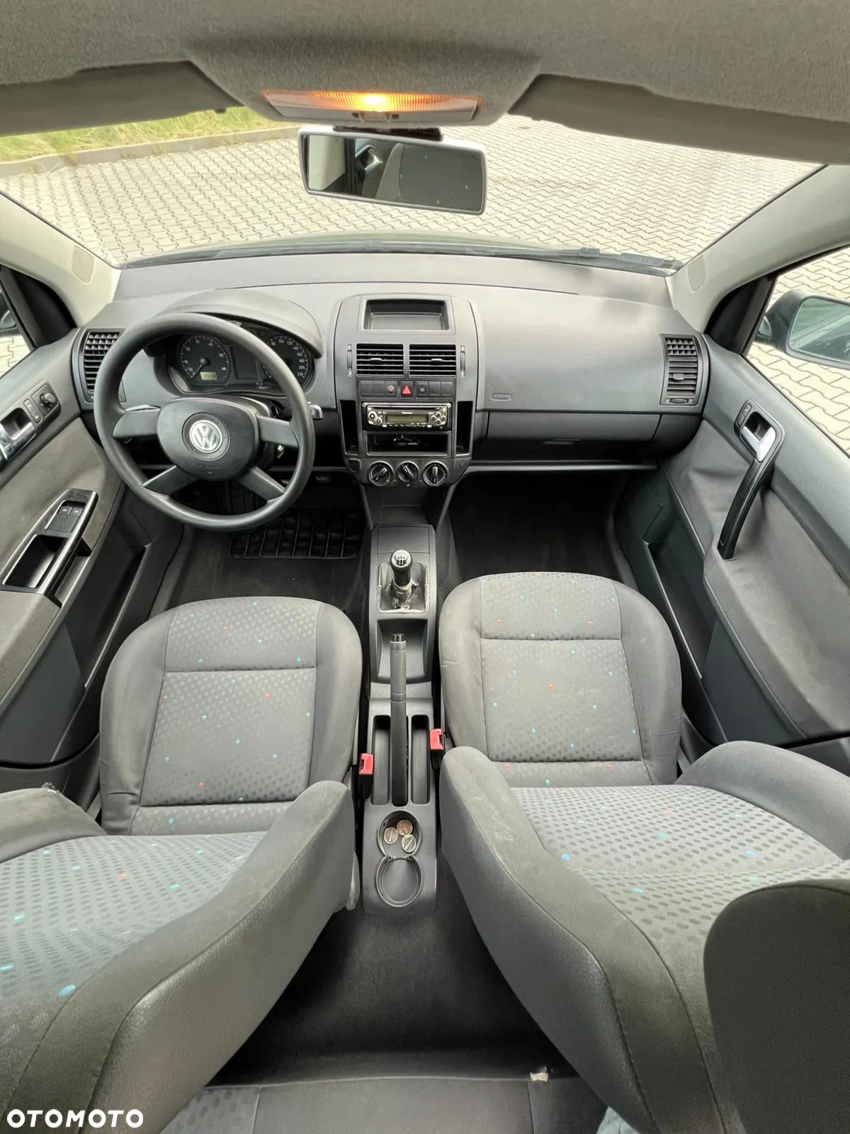 Volkswagen Polo 1.4 16V Basis - 7