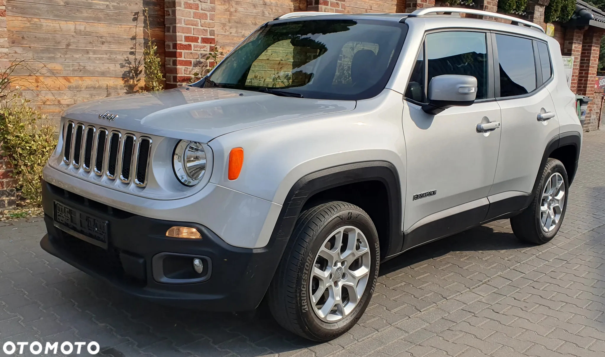Jeep Renegade - 2