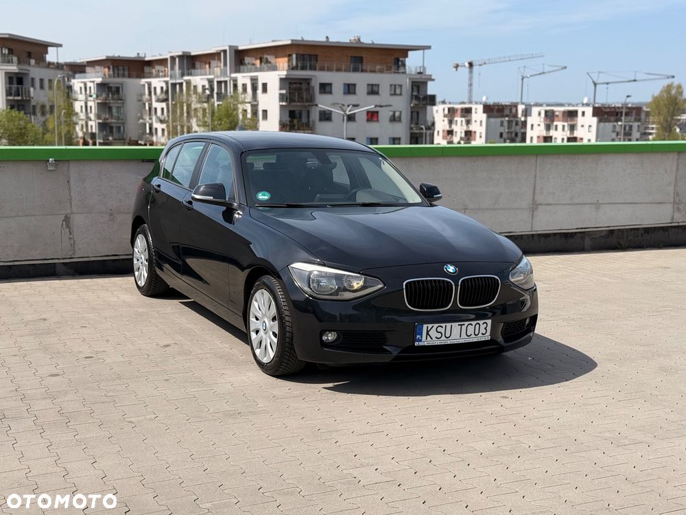 BMW Seria 1 116i - 1